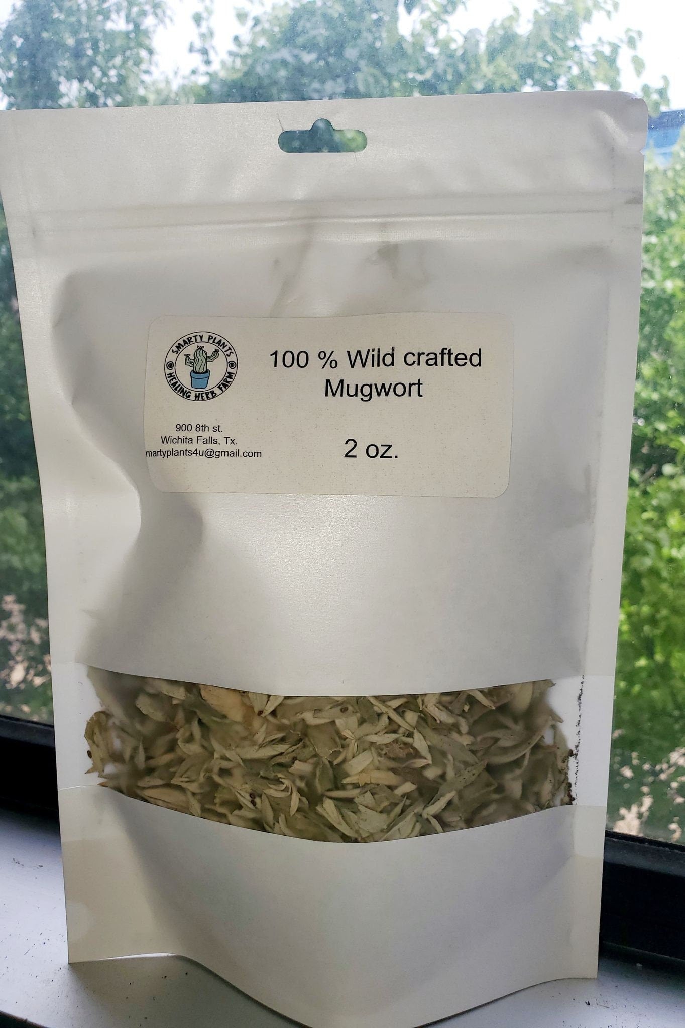 Wildcrafted Mugwort Leaves - 2 oz