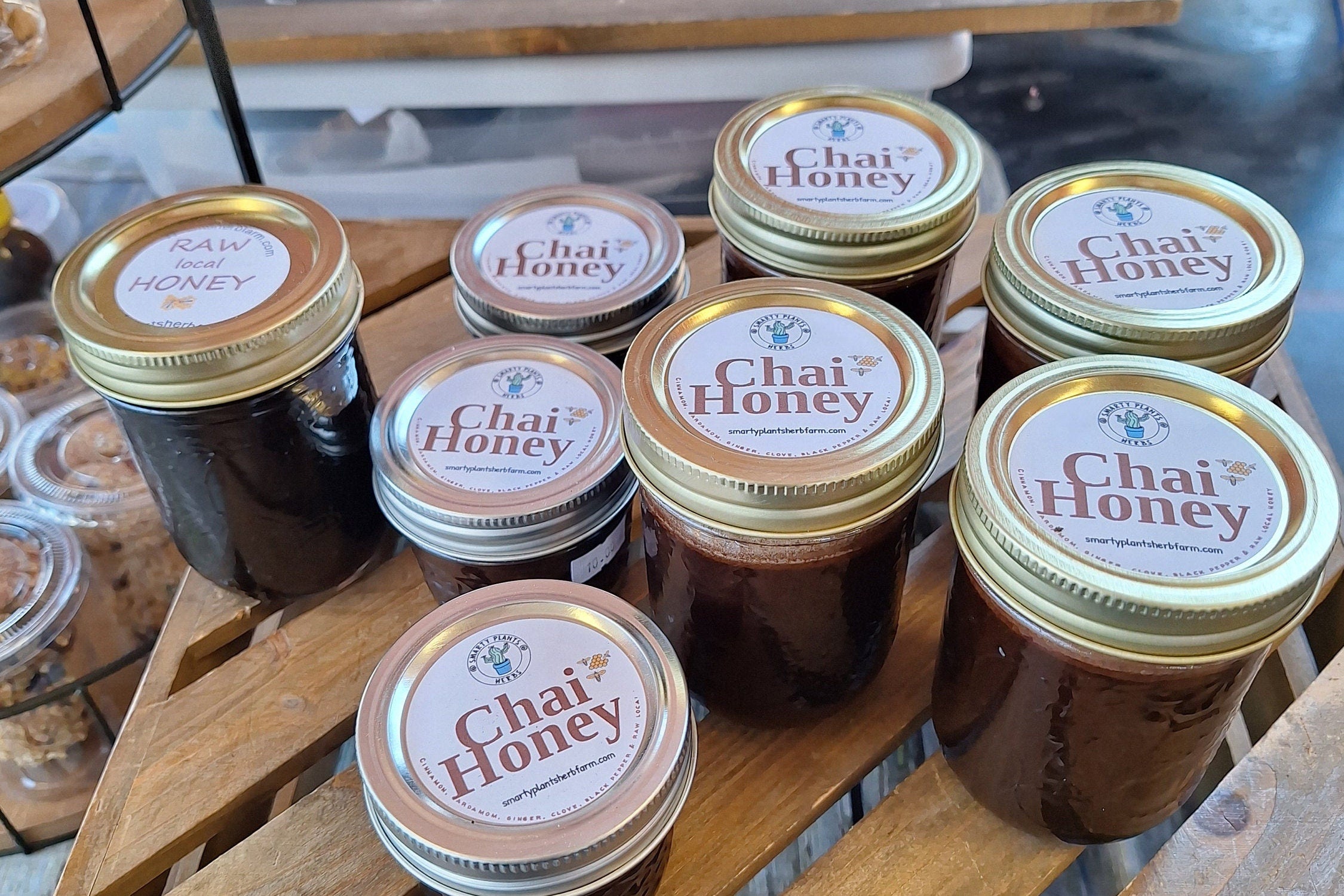 Chai Honey 4 oz. or 8 oz. Glass Jar