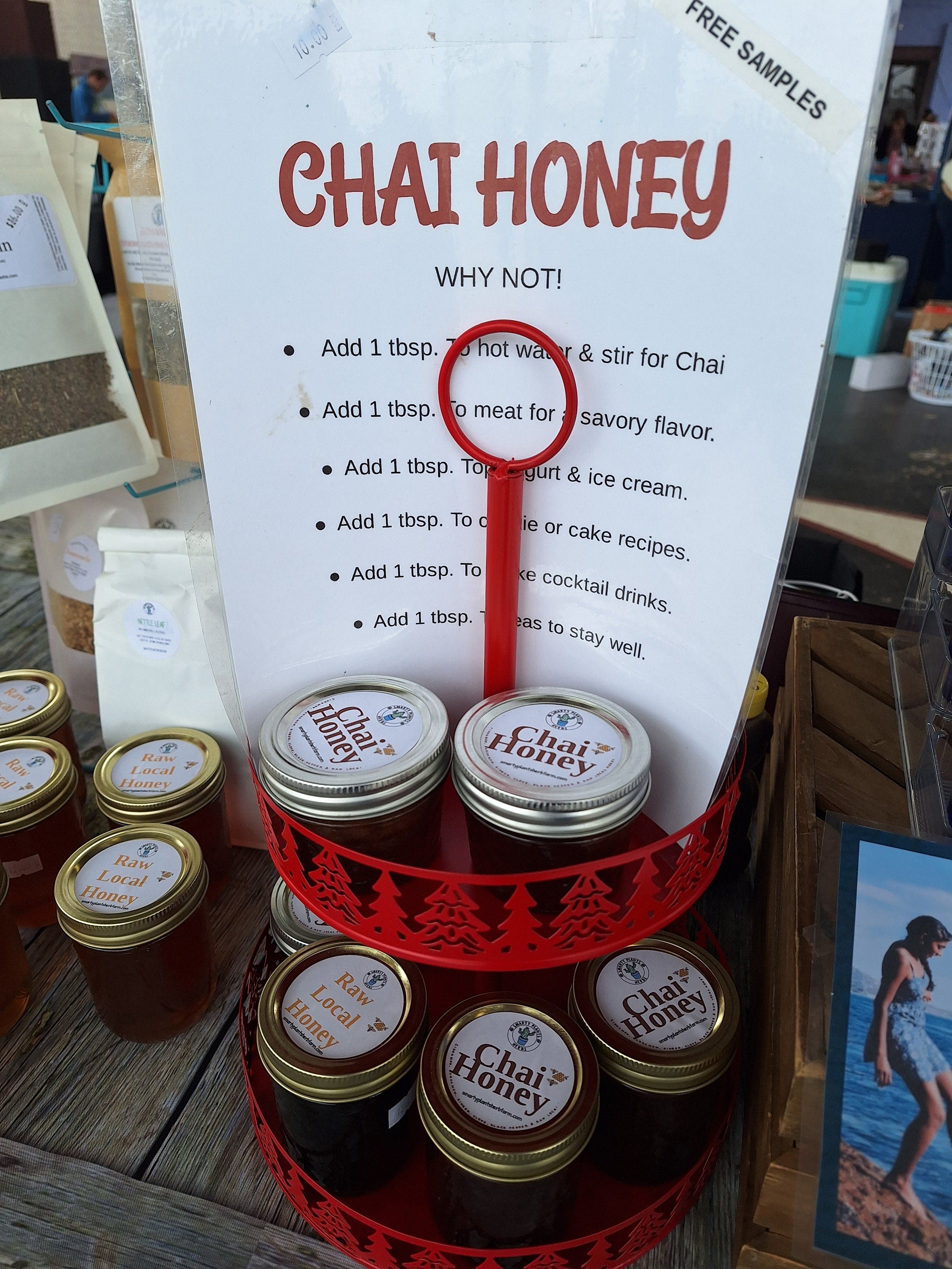 Chai Honey 4 oz. or 8 oz. Glass Jar